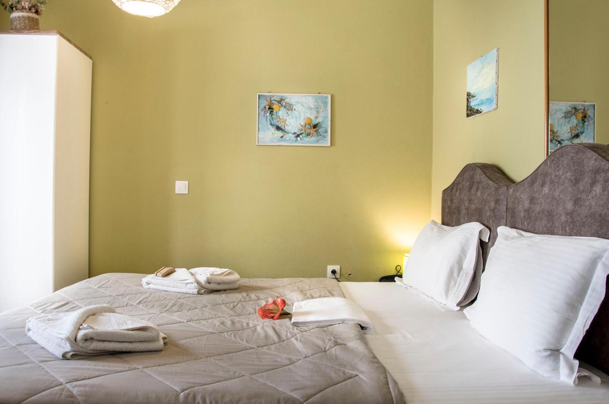 Christina Rooms Adámas Extérieur photo