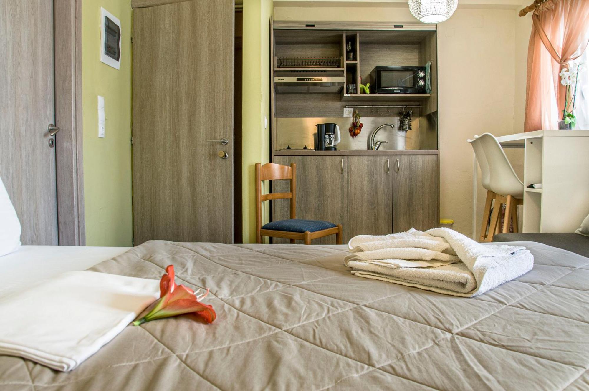 Christina Rooms Adámas Extérieur photo